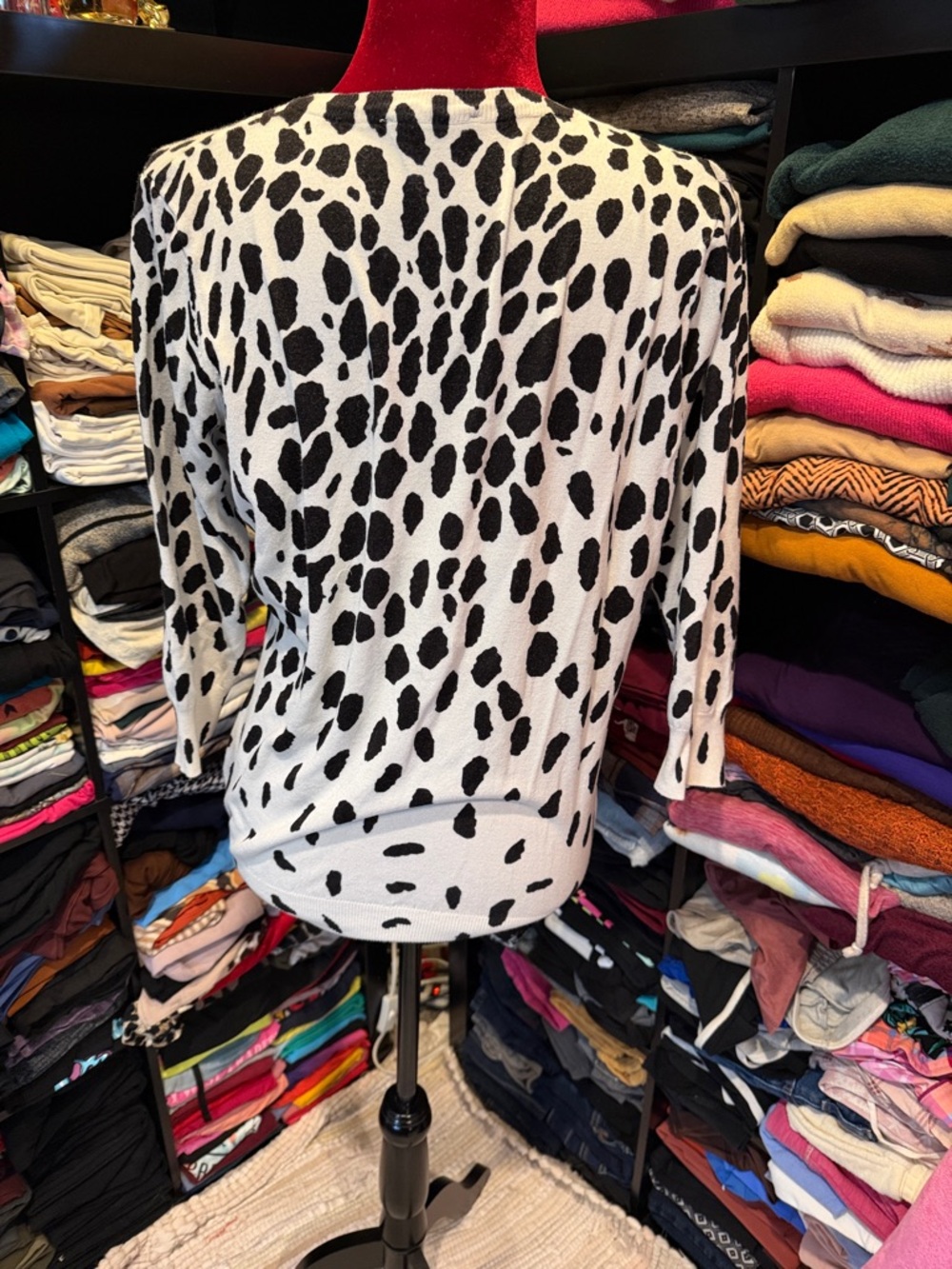 #452.🪷Xhilaration Black and White Spot Print Sweater. Xl - Picture 8 of 8
